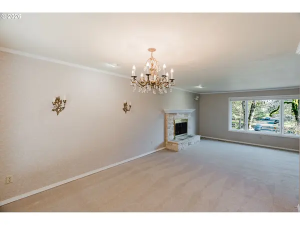 916 NW CHIPMUNK PL, Corvallis, OR 97330