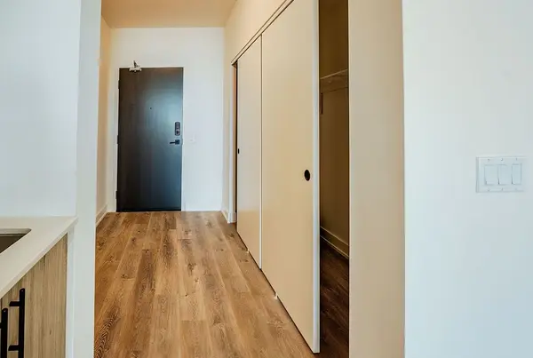 2475 Old Bronte RD #801, Oakville, ON L6M 4J2