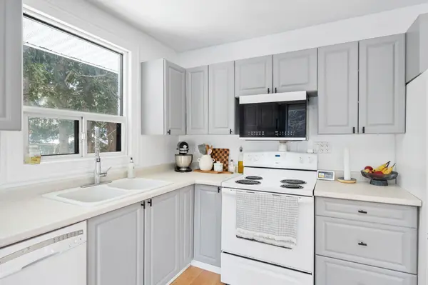 Cramahe, ON K0K 1S0,14 Durham ST S