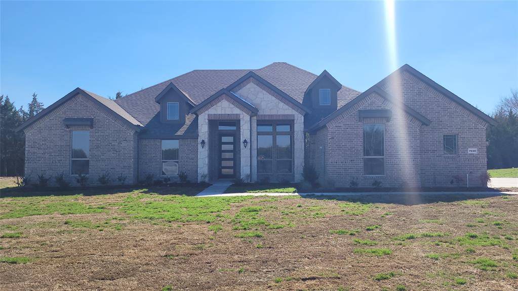 7030 Southrock Road, Midlothian, TX 76065