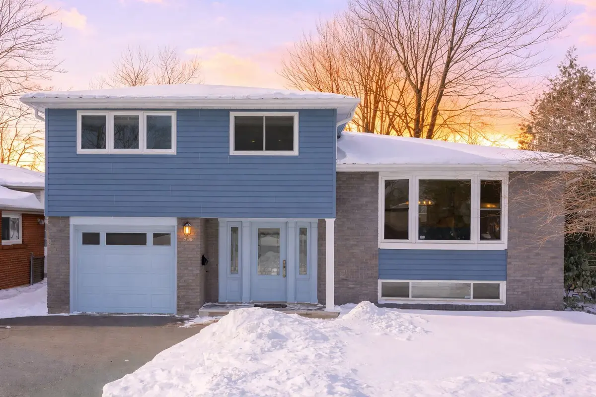 720 Mullin WAY, Burlington, ON L7L 4J7