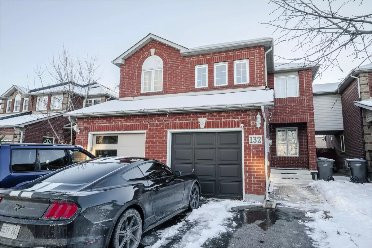 Brampton, ON L6Y 5A3,132 Lauraglen CRES