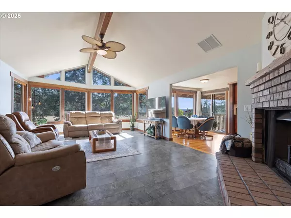 Sheridan, OR 97378,21560 GOOSENECK RD