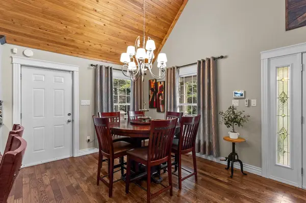 38 Hands Road, Conception Bay South, NL A1X 5A2