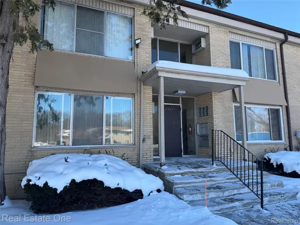 25835 LAHSER ROAD #5, Southfield, MI 48033