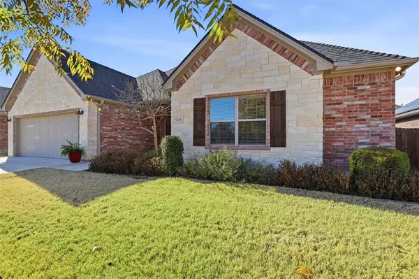 Cleburne, TX 76033,906 Chestnut Grove Drive