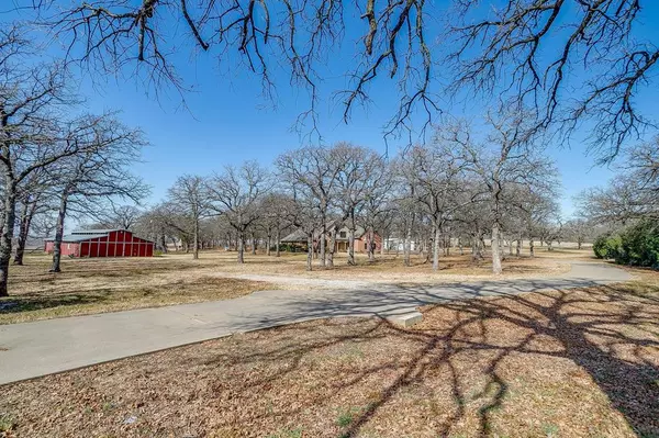 Burleson, TX 76028,330 Madeline Lane