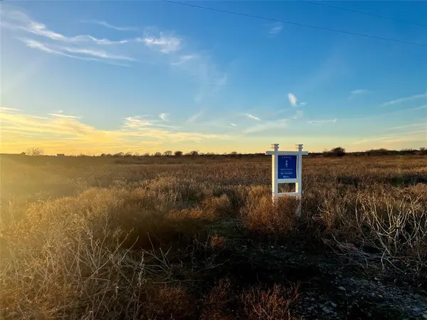 Lot 32 High Plains Trail, Bellevue, TX 76228