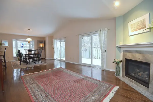 3333 New ST #1, Burlington, ON L7N 1N1