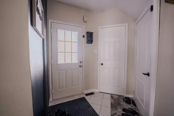 Brampton, ON L6Y 5A3,132 Lauraglen CRES