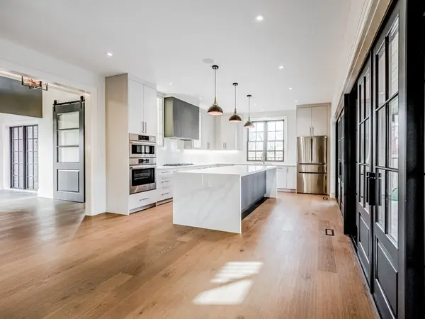 7089 Second Line W, Mississauga, ON L5W 1A1