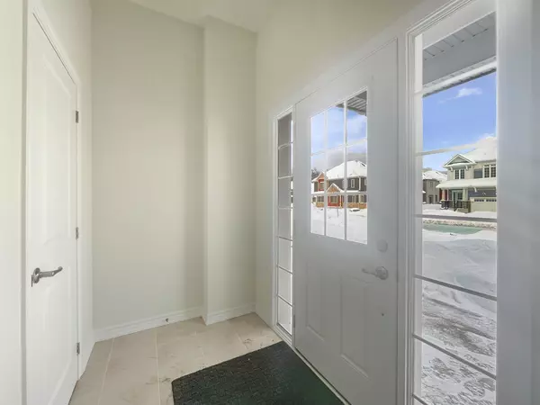 Gravenhurst, ON P1P 1A7,275 Beechwood Forest LN