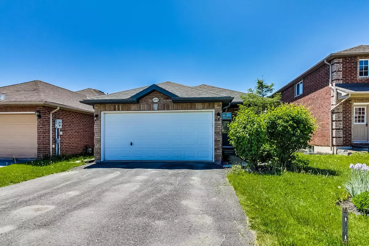 Barrie, ON L4M 6Z8,209 Dunsmore LN #Lower