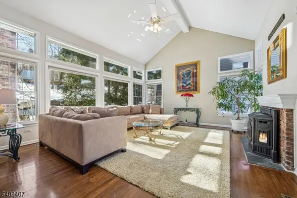 47 Gatehouse Rd, Bedminster Twp., NJ 07921