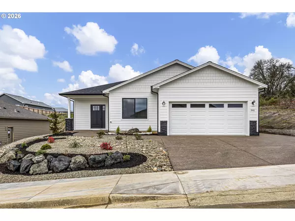 Sutherlin, OR 97479,941 SAND PINES AVE