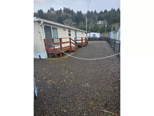 Rockaway Beach, OR 97136,624 S Dolphin ST S