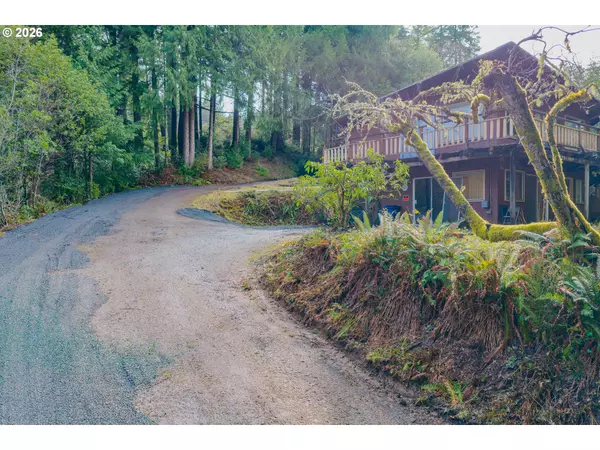 Coquille, OR 97423,94448 SHELLEY LN