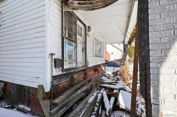 675 Algonquin ST, Detroit, MI 48215