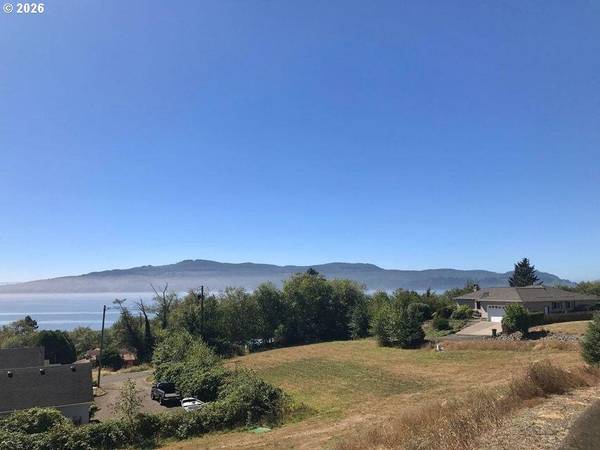 47 South Ridge DR, Bay City, OR 97107