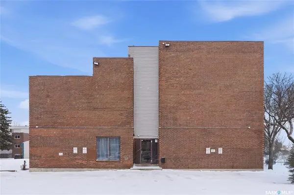 529 X AVENUE S #306, Saskatoon, SK S7M 4P8