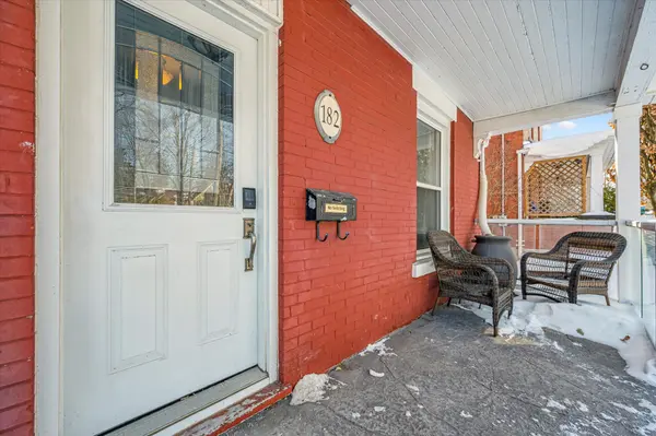 Guelph, ON N1H 2C3,182 London RD W