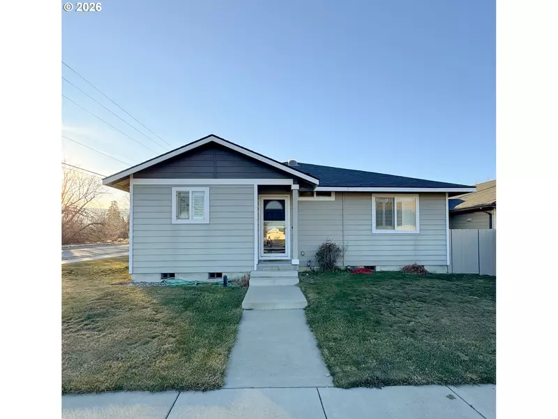 2935 WALNUT ST, Baker City, OR 97814