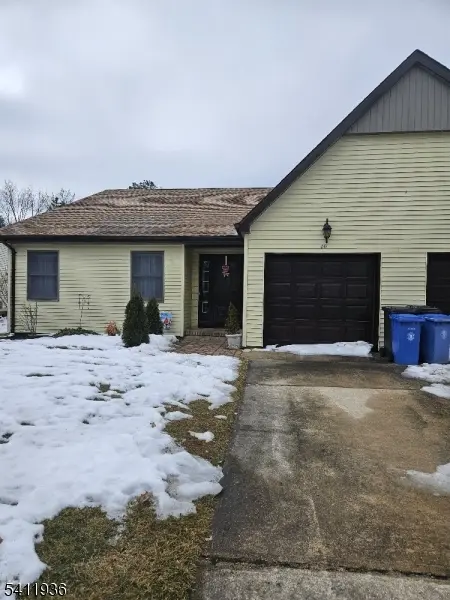 10 Cedar Ave, Stafford Twp., NJ 08050