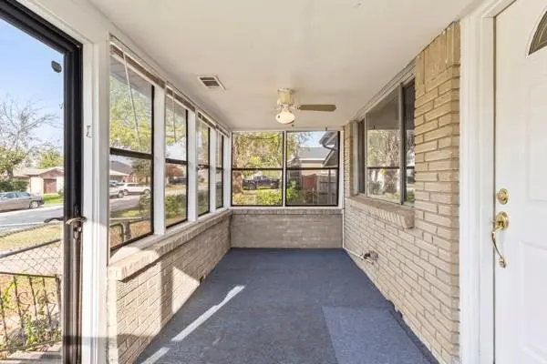 107 S Sheppard Drive, Euless, TX 76040