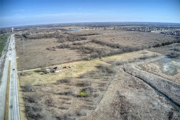 5901 FM 2642, Royse City, TX 75189