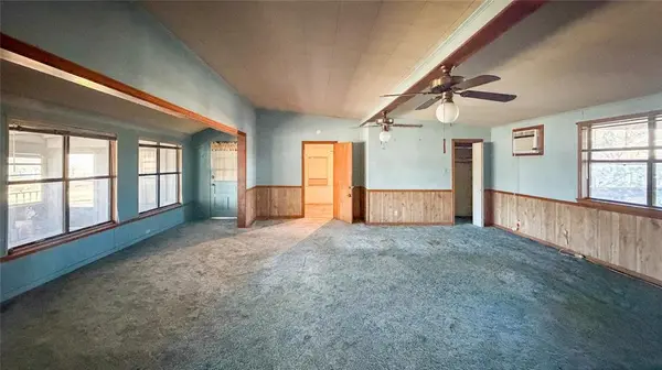 2482 Fm 2946, Emory, TX 75440