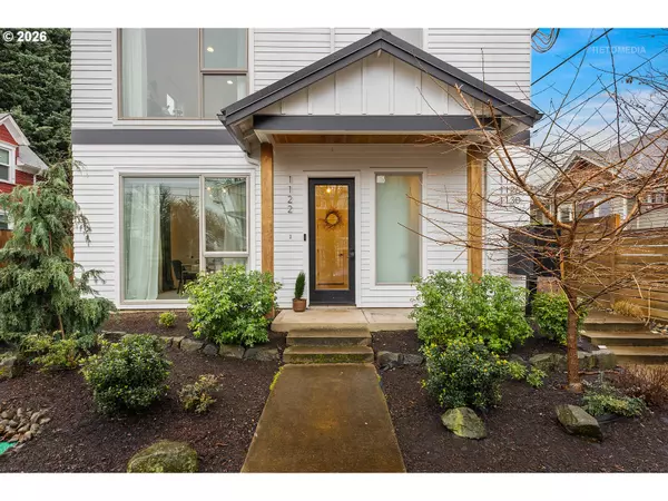 Portland, OR 97202,1122 SE TENINO ST