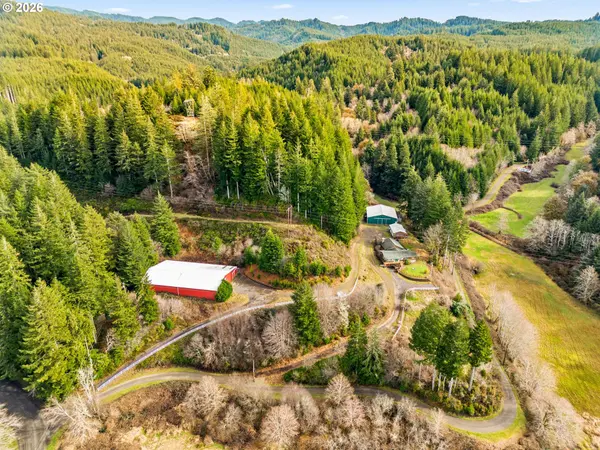 7470 MAPLE CREEK RD, Westlake, OR 97493