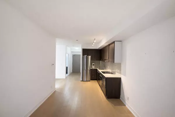 Toronto C15, ON M2K 1G7,7 Kenaston GDNS #503