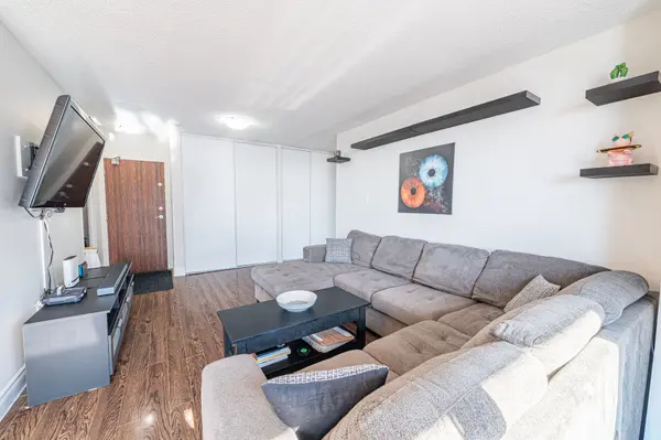 100 Prudential DR #901, Toronto E04, ON M1P 4V4