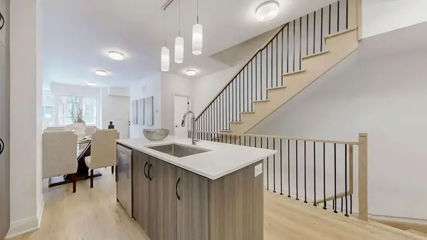 150 Alton CRES, Vaughan, ON L4J 0M1