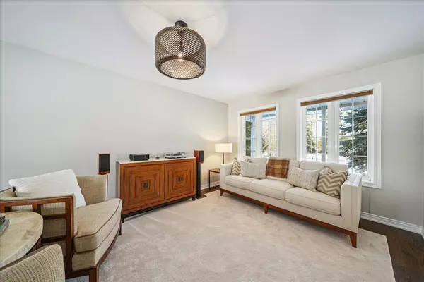 Caledon, ON L7K 1L4,19231 SHAWS CREEK RD