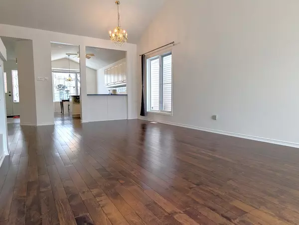 Barrhaven, ON K2G 6L1,36 Westwinds PL