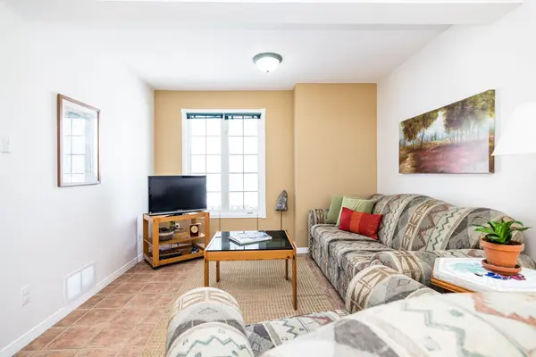 161 Northcote DR, Beckwith, ON K7C 0C4