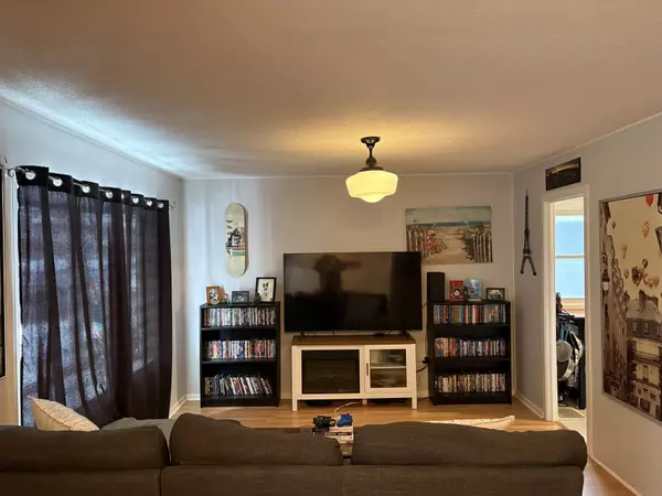 Cambridge, ON N1R 1B9,42 Avenue RD