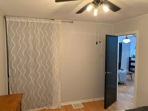 Cambridge, ON N1R 1B9,42 Avenue RD