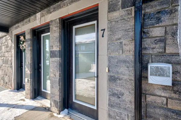 3194 Vivian Line 37 N/A #7, Stratford, ON N5A 0J8