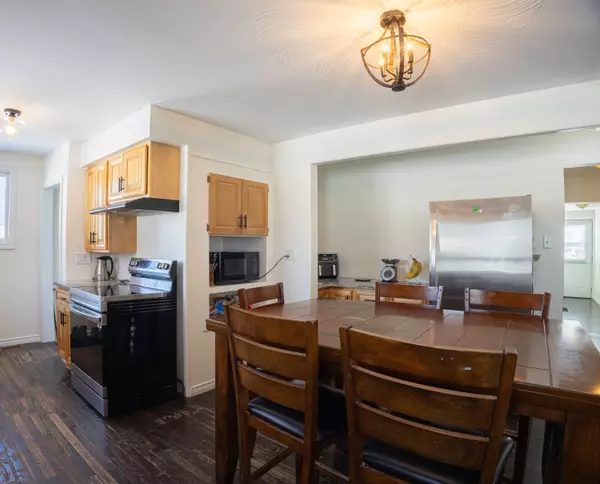 Belleville, ON K8N 4Z5,26 Cloverleaf DR