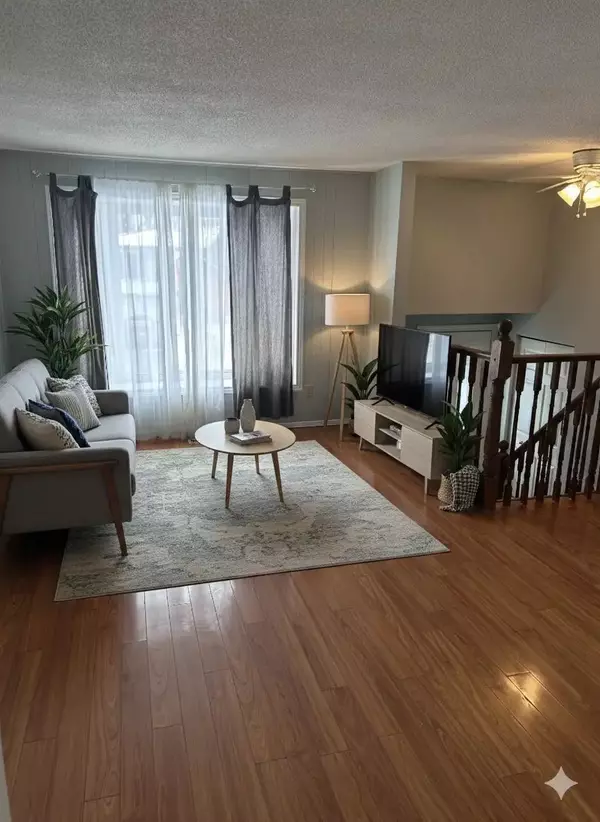 Cambridge, ON N3H 5H3,656 Hillview RD E