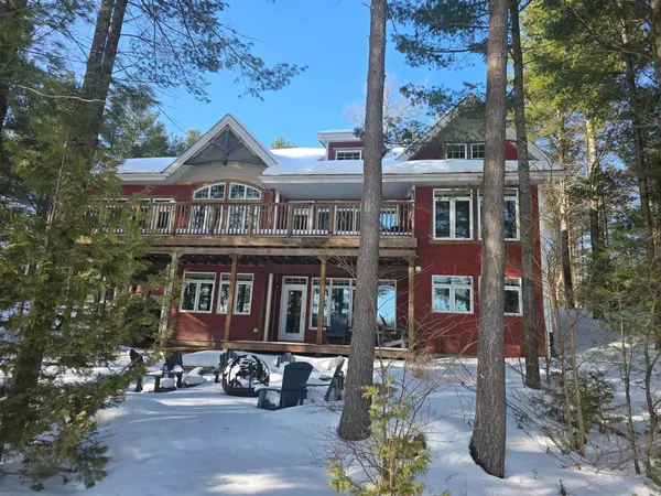 Central Frontenac, ON K0H 1B0,1102B Bebris RD