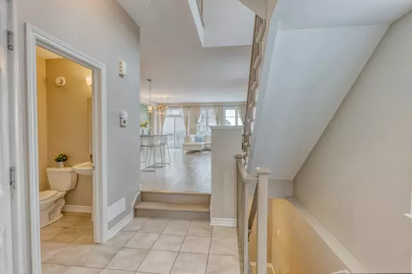 Barrhaven, ON K2J 0E4,264 Brambling WAY