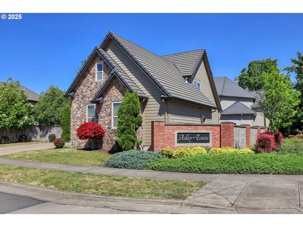 3435 MEADOW VIEW DR, Eugene, OR 97408