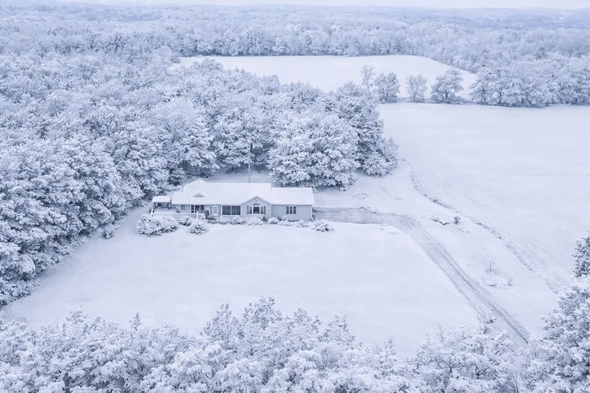 Chatsworth, ON N0H 1R0,720291 20 Side Road