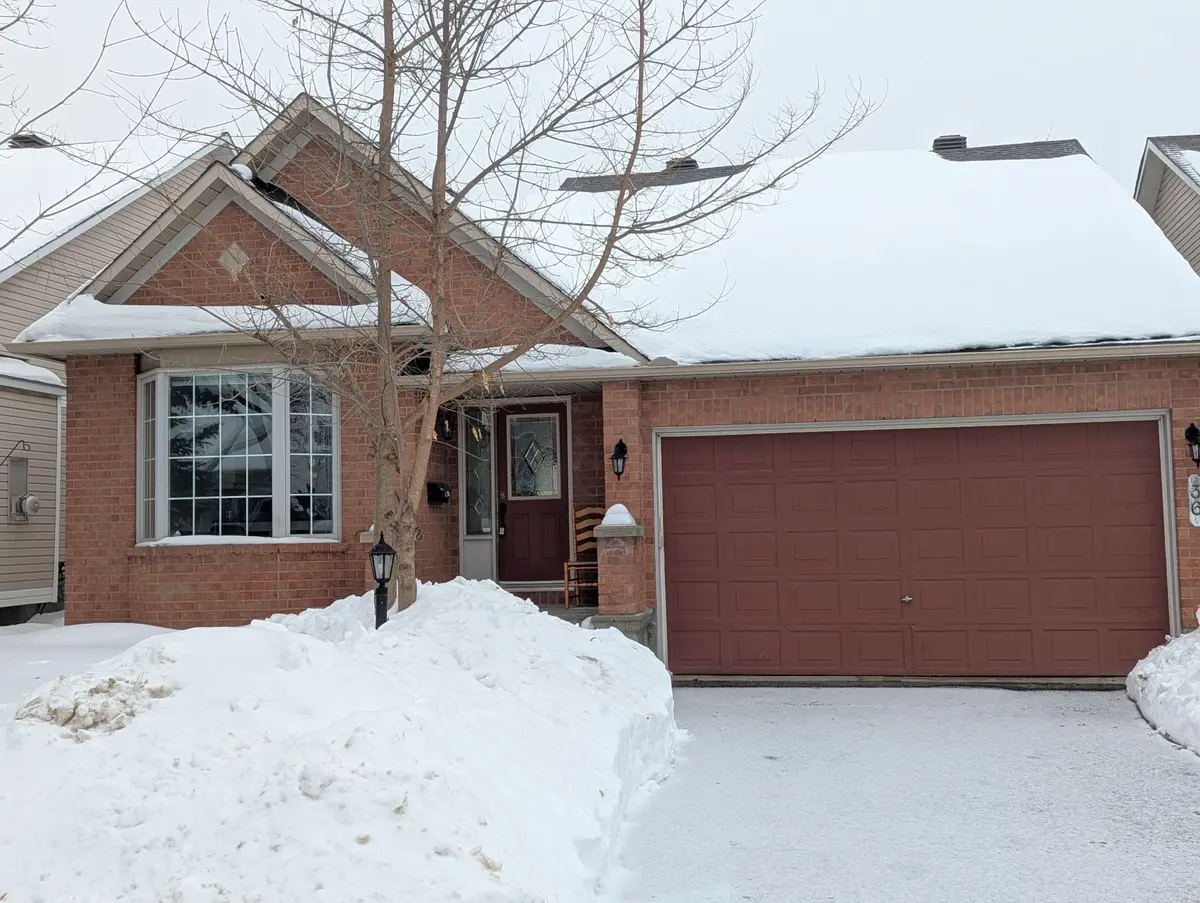 Barrhaven, ON K2G 6L1,36 Westwinds PL