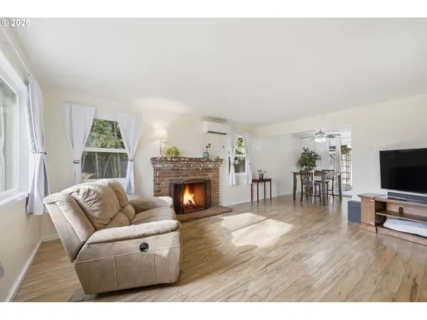 47 VAN FOSSEN CT, Eugene, OR 97404