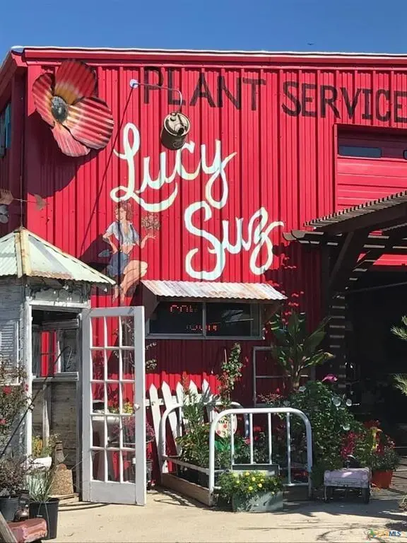 107 W 10th Street, Lampasas, TX 76550